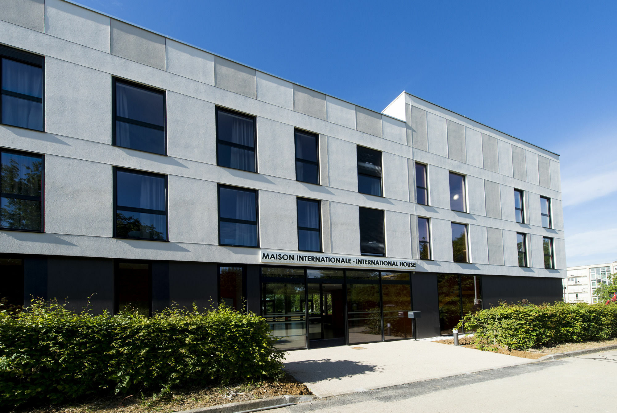 Adonis Dijon Maison Internationale Exterior photo